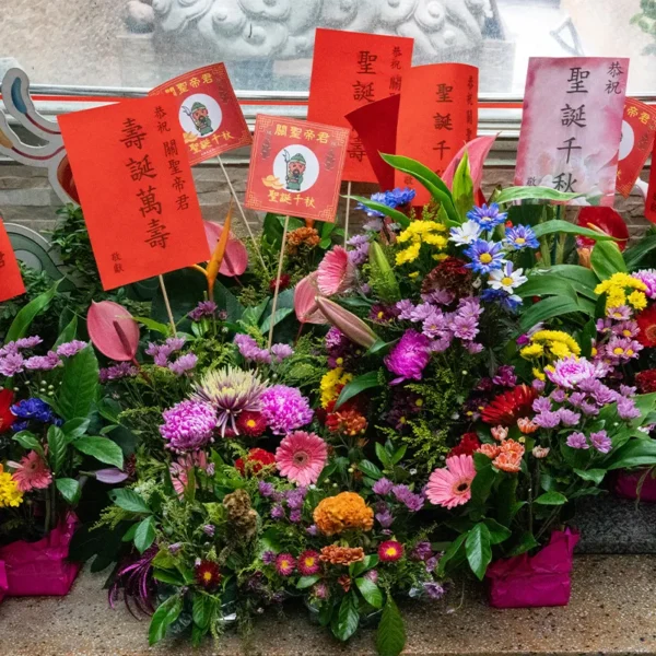 神明桌花E_弘曜花藝版權所有
