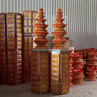 巨無霸牌樓蓮花塔